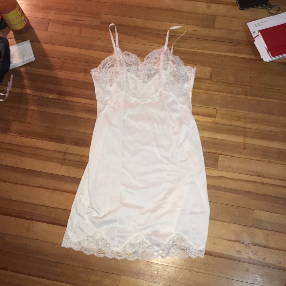 WHITE LACE SLIP DRESS